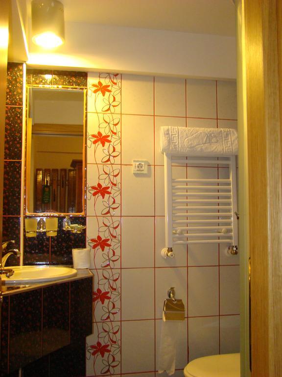 Hotel Zada Предял Экстерьер фото